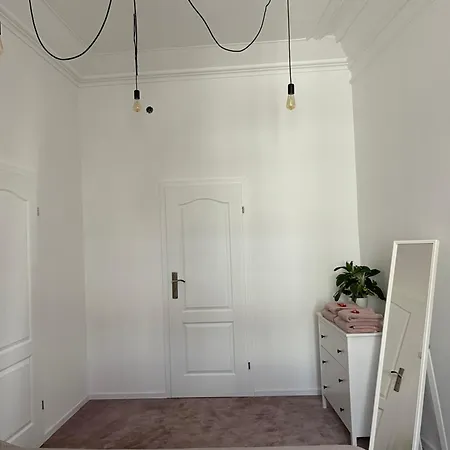 Narutowicza 18 公寓